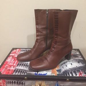 Women’s boots. Made in Italy. Size 8.5